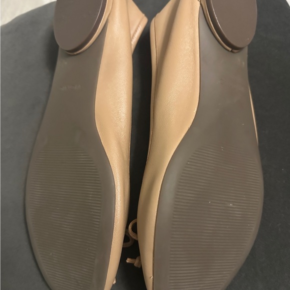 Vionic Callisto Women's Tan Ballet Flats - Picture 3 of 5